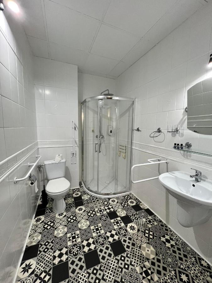 Hotel Park Opoczno Kültér fotó