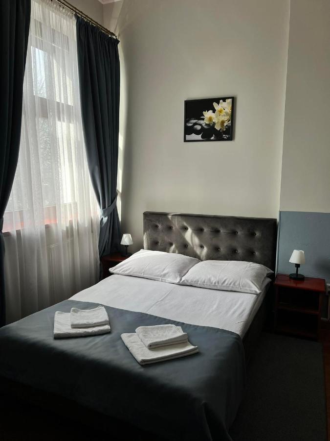 Hotel Park Opoczno Kültér fotó