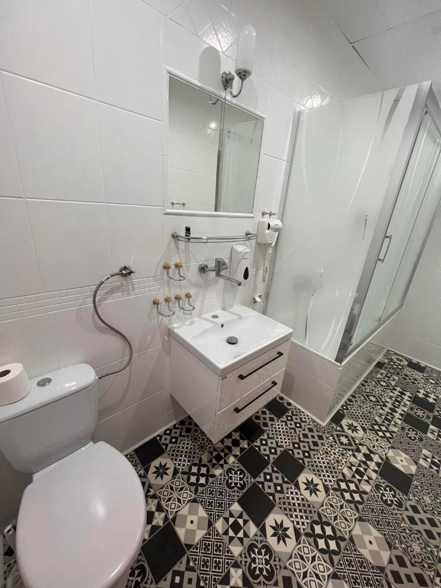 Hotel Park Opoczno Kültér fotó